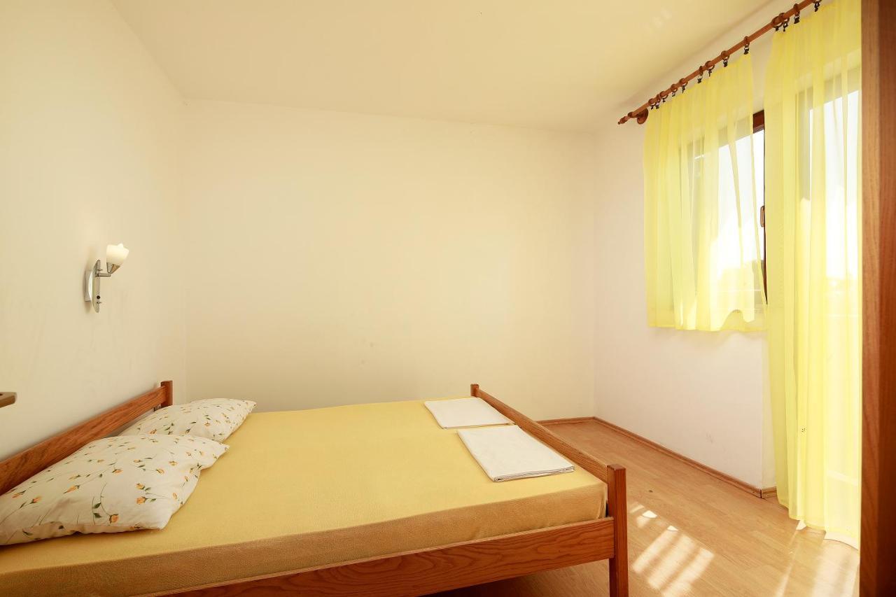 Apartments Dario 诺瓦利娅 外观 照片